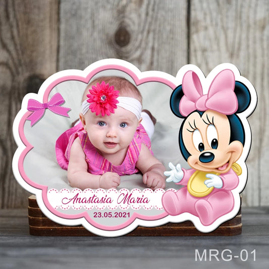 Personalisierter Taufmagnet mit ausgeschnittenem Minnie-Maus-Rahmen – MRG-01