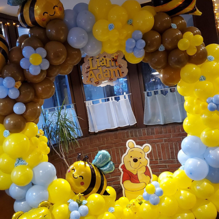 Winnie Puuh Themen-Dekoration mit Ballonbogen – Kinder Fotoecke | Selena Events